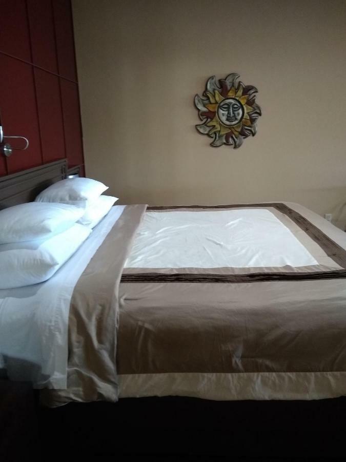 Southern Comfort Suites Mayfield Luaran gambar