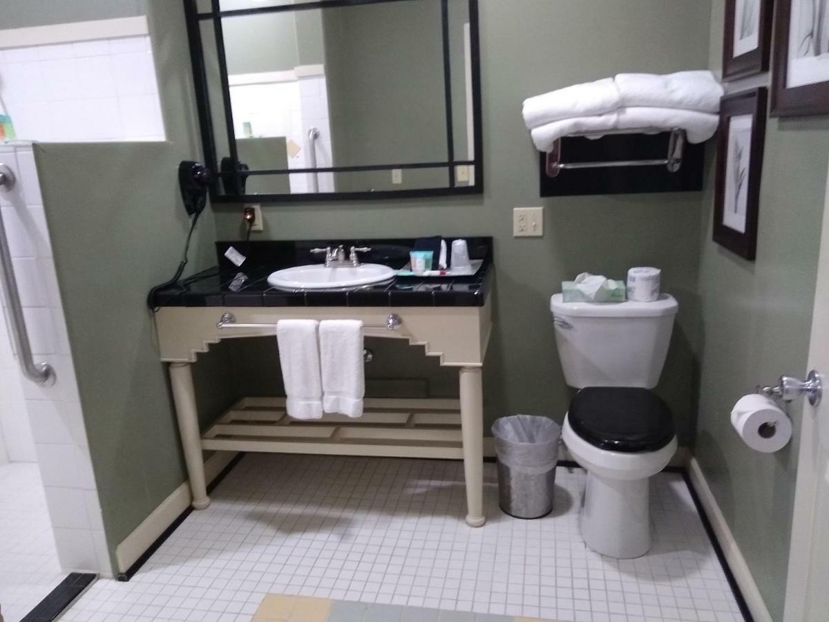 Southern Comfort Suites Mayfield Luaran gambar
