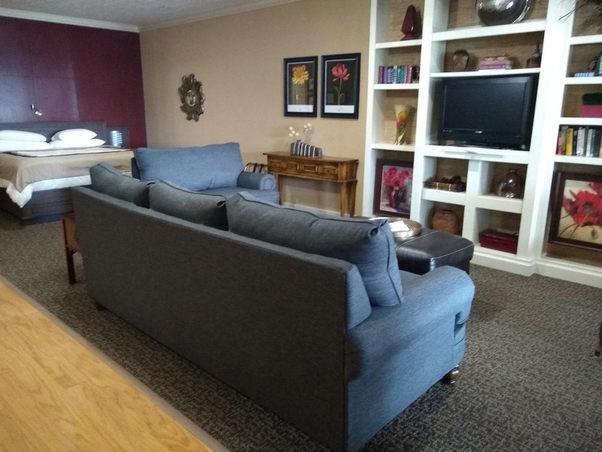 Southern Comfort Suites Mayfield Luaran gambar
